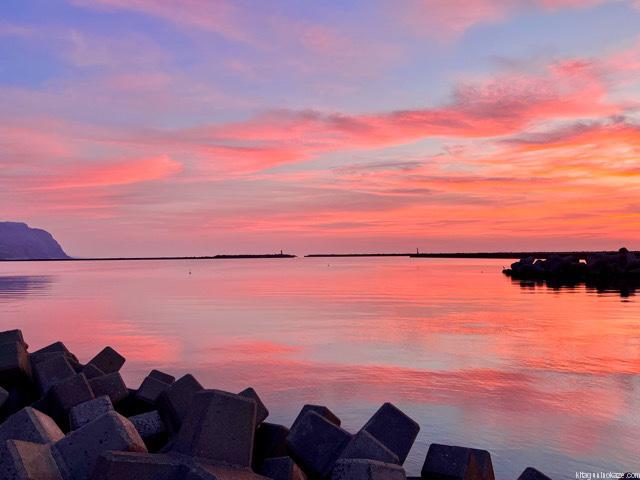 岩内港新港東埠頭夕焼け