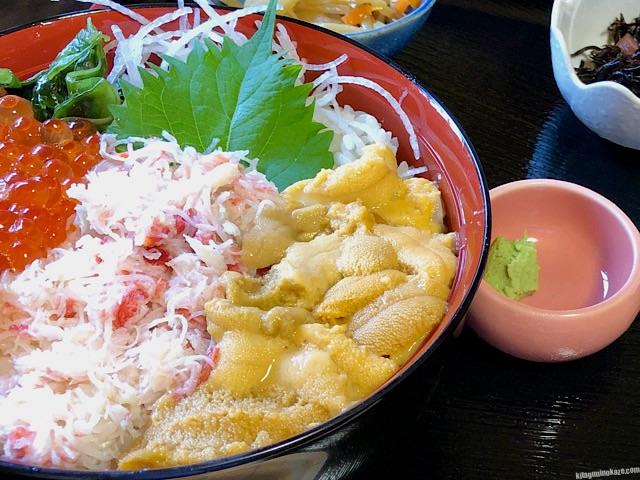 中村屋三色丼